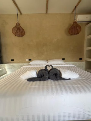 e2593eea-1bed-4ee2-bc00-9d0937f6bd1c