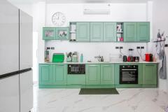 kitchen-fully-equipped
