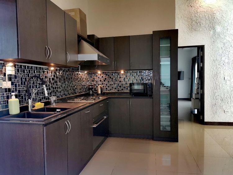 Villa Paradisu For Rent - Kitchen Area - Holiday Rental Krabi