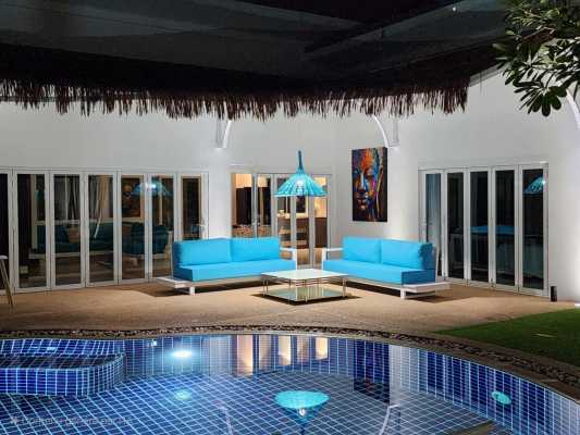 Villa-Paradisu-by-night-krabi