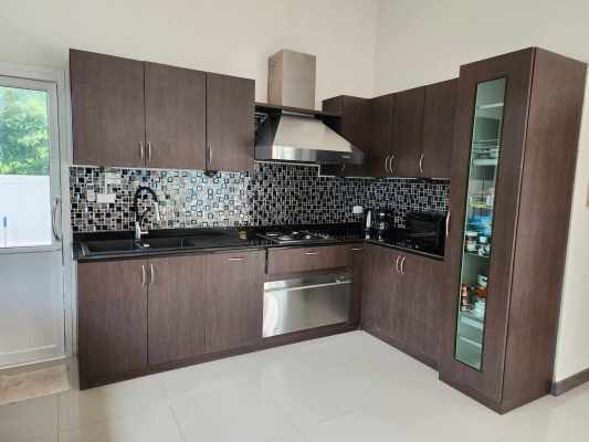 kitchen-area-villa-Paradisu-Krabi