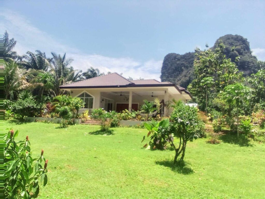 Villa Baan Pool River in Krabi for Rent